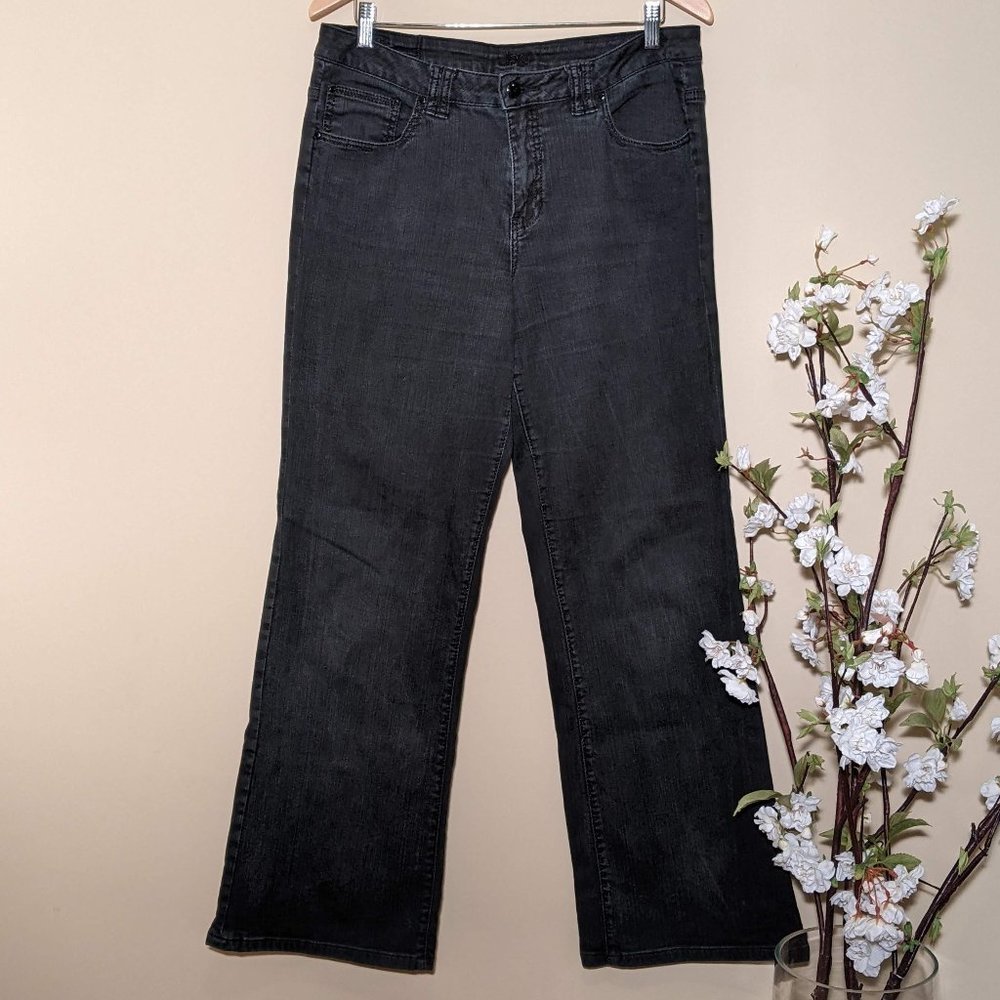 Black Jag Jeans Straight Leg Stretch. Size 16. Black Denim.